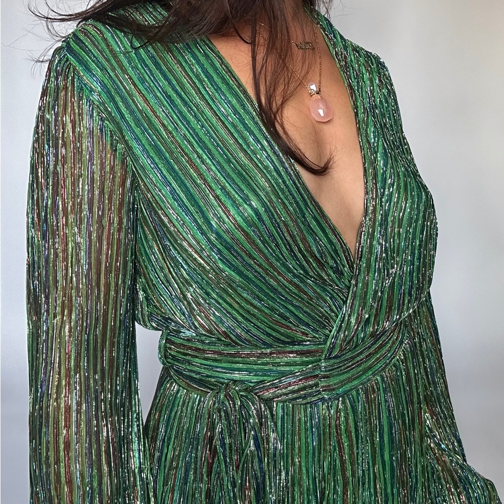 4SI3NNA Metallic Party Wrap Dress